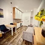 Mariacki Apartment By Vsi